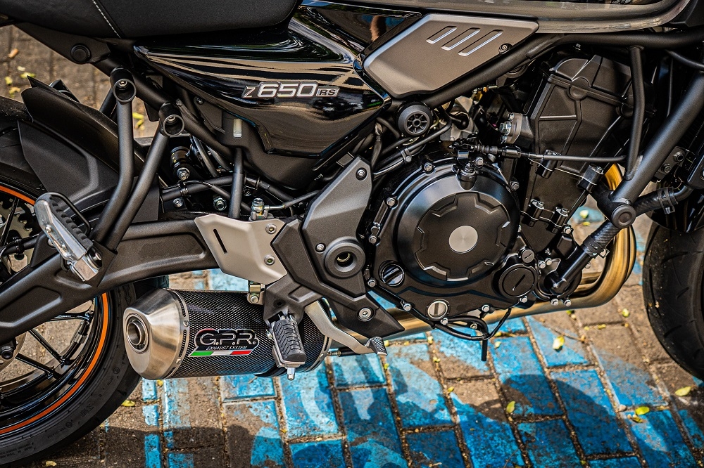 Scarico GPR compatibile con  Kawasaki Z 650 RS 2021-2023, Satinox Poppy , Scarico completo omologato per il rumore,fornito con db killer,catalizzatore conforme alla revisione e collettore